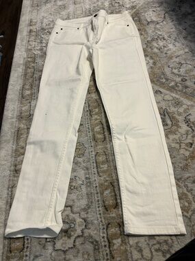 Matilda Jane Women’s White Straight-Leg Jeans